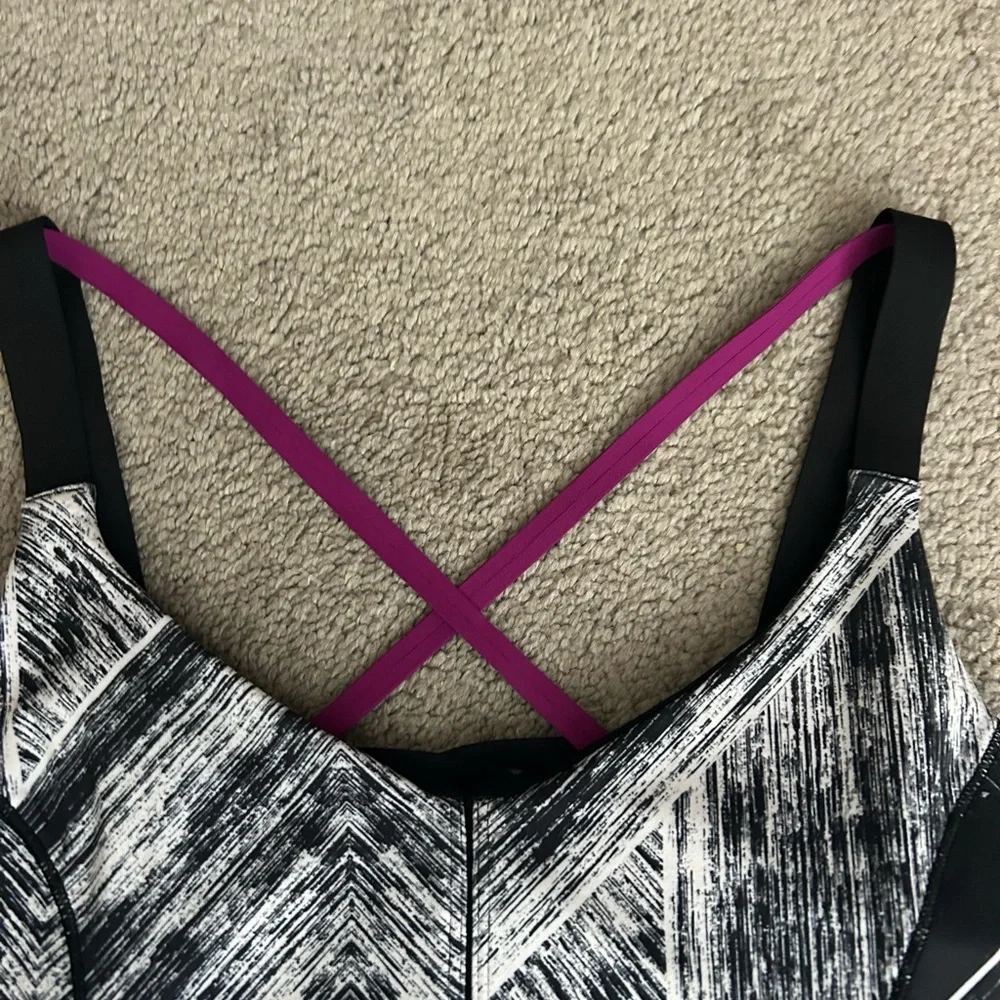 Lululemon Hot To Street Tank Top Heat Wave 10‎